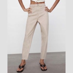 Zara Ecru Mom Jeans
